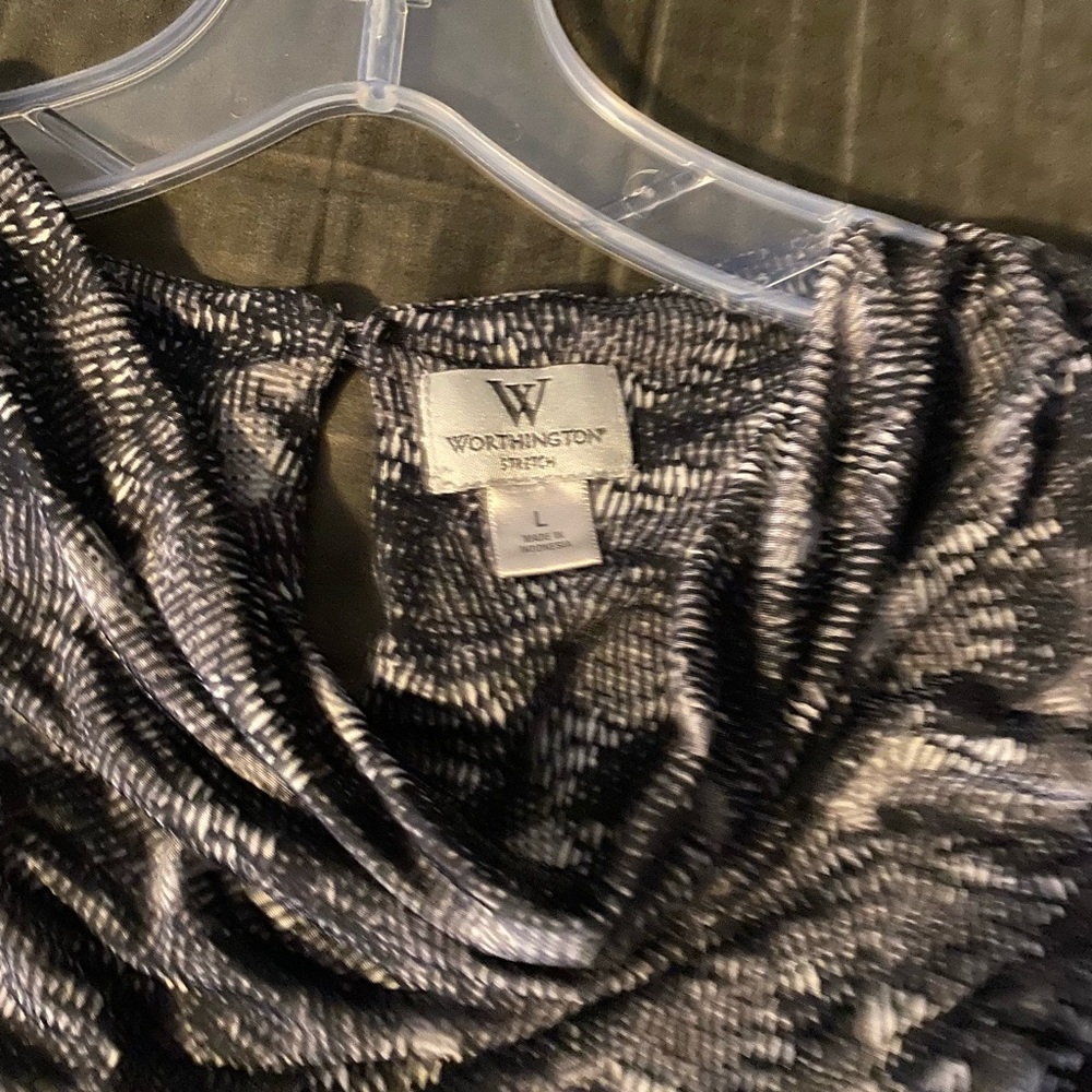 3 women’s work blouses